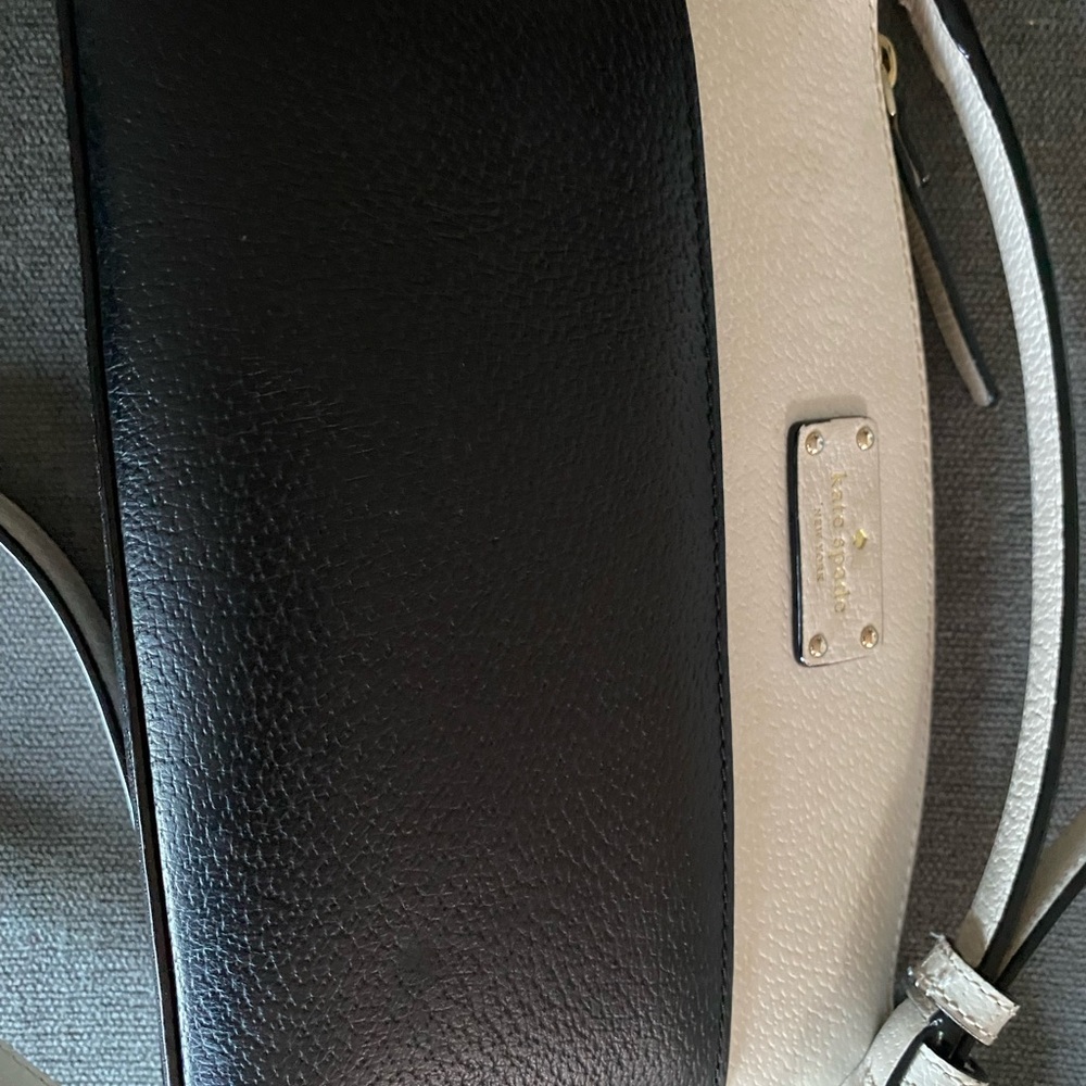 Kate Spade - Picture 2 of 7